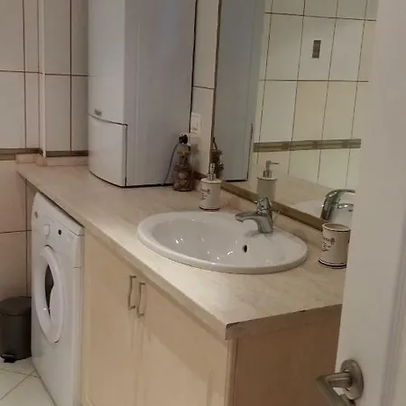 Asztro Apartman Appartamento Keszthely